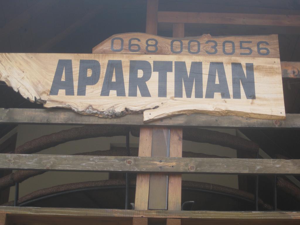 Apartments Life Kolasin Bilik gambar